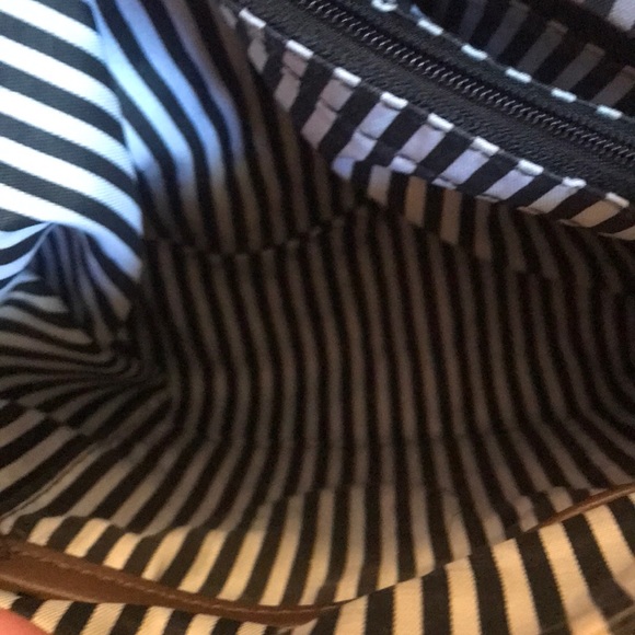 Purse - Picture 2 of 5